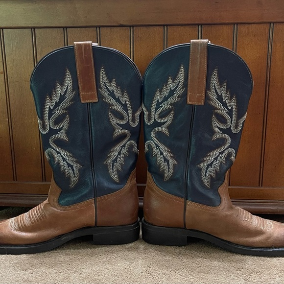 SIZE 8 VTG WOMENS MASTERSON BOOT CO COWBOY NAVY AND BROWN BOOTS SQ TOE - Picture 10 of 11